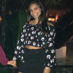 Floral Long sleeve Crop